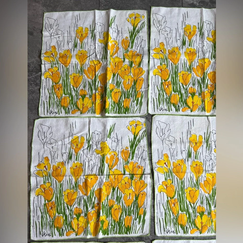 Vintage Vera Neumann Yellow and Green Napkins Set of 6 cotton edged in green 15”